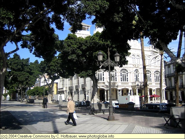 Plaza de Colon
