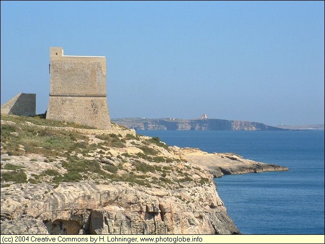 Mgarr ix-Xini with Comino in the Background