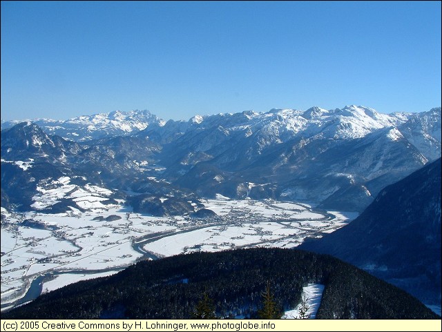 Dachstein and Tennengebirge seen from Rossfeld