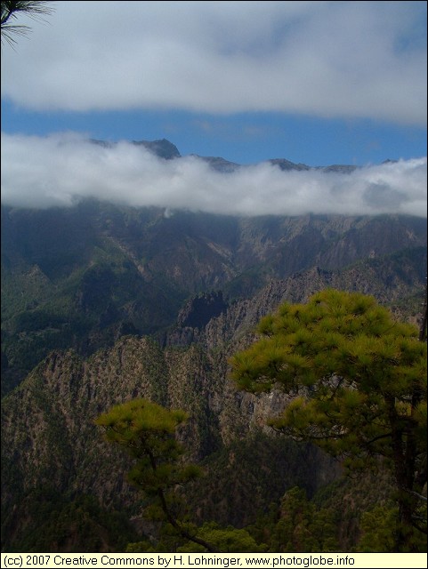 Caldera de Taburiente seen from Las Chozas
