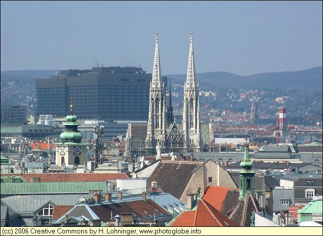 Votivkirche seen from Stephansdom